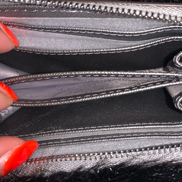 MICHAEL KORS CARD HOLDER - Picture 4 of 5